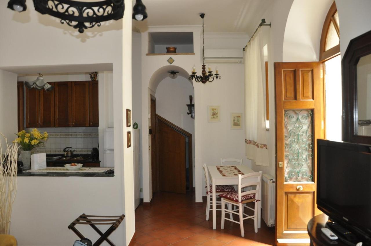 タオルミーナCasa Caterinaアパートメント エクステリア 写真